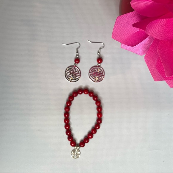 New Bracelet & Earring Set - Picture 6 of 8